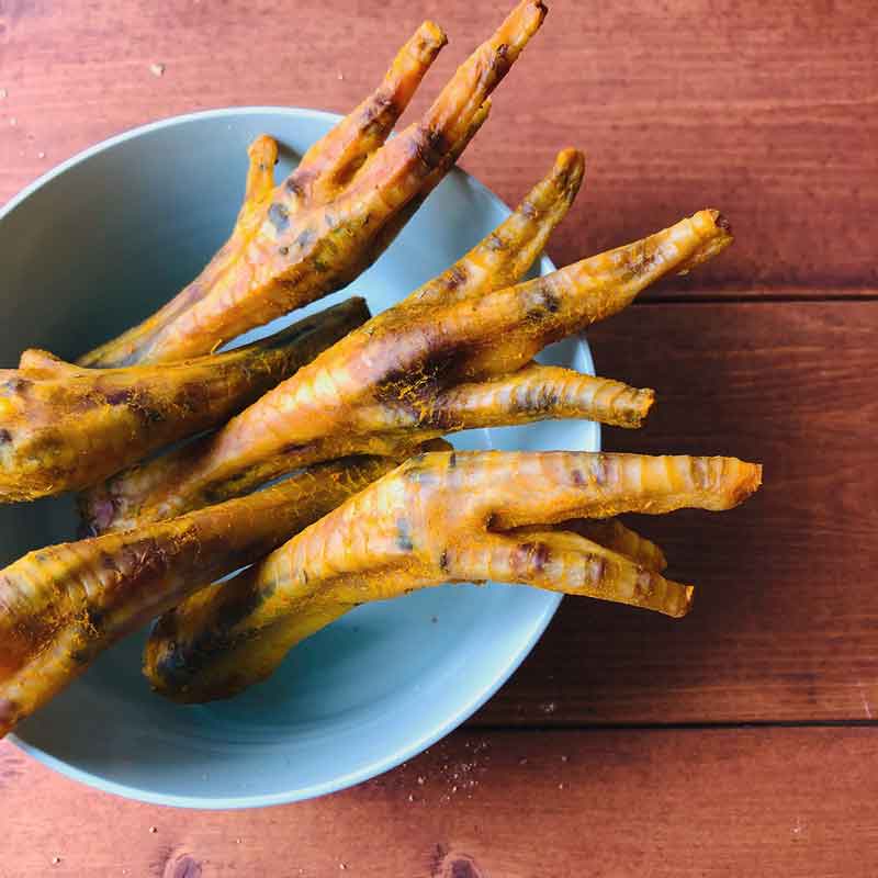Pawmeal Dehydrated Chicken Feet with Turmeric and Basil